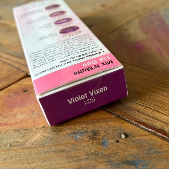 NEW! NIB Flower brand Mix & Matte Lip Duo Violet Vixen Color - Picture 10 of 16